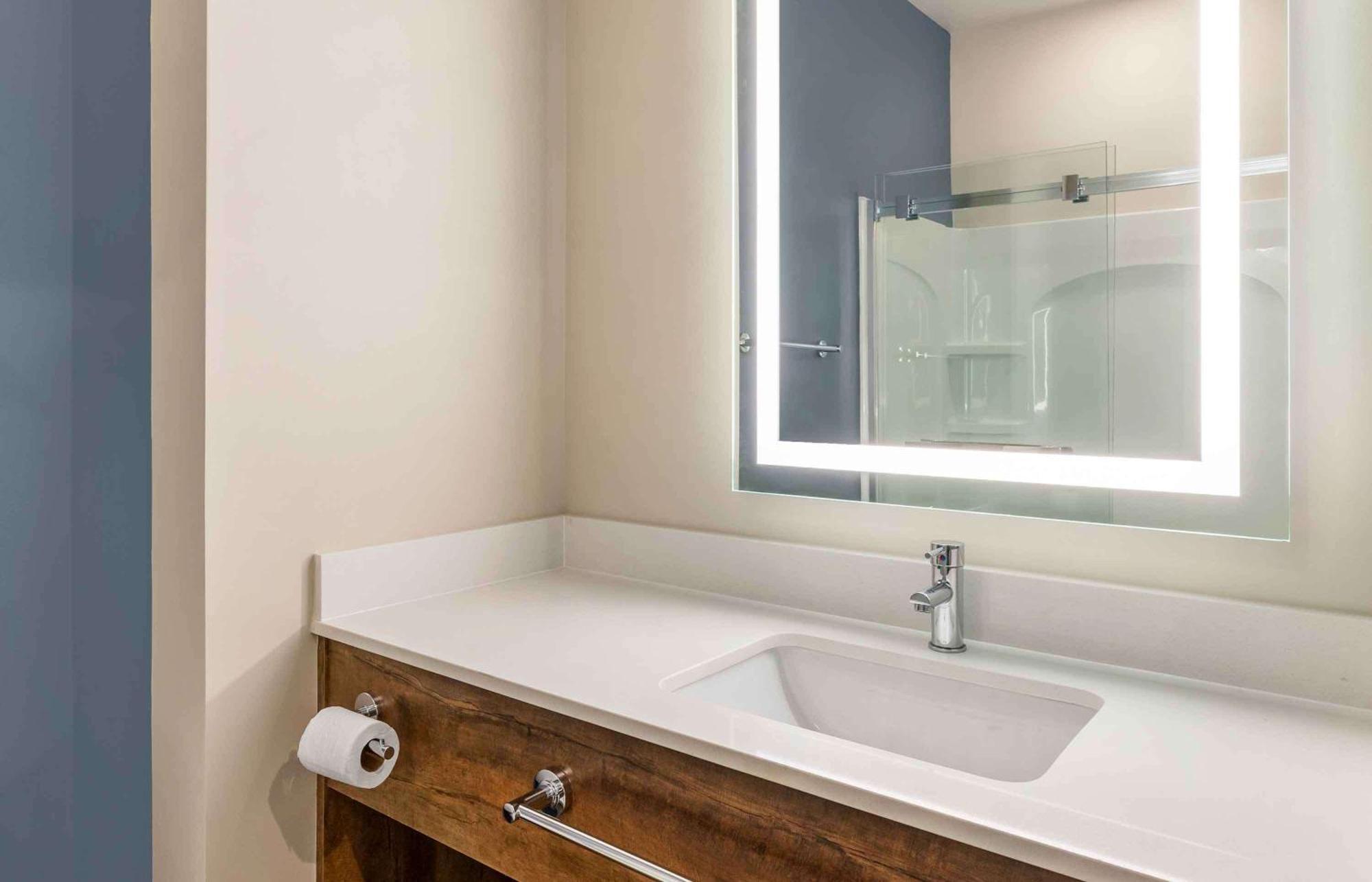 Extended Stay America Premier Suites - فريدريكسبيرغ المظهر الخارجي الصورة